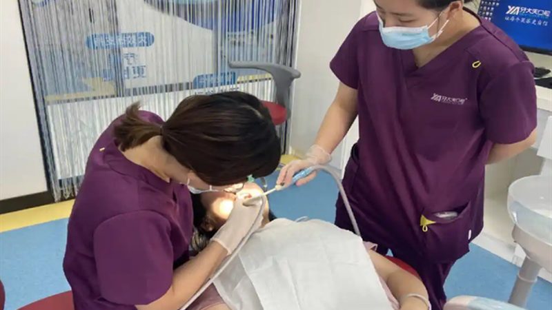 上海正畸前后对比照片：揭秘牙齿矫正的蜕变之旅